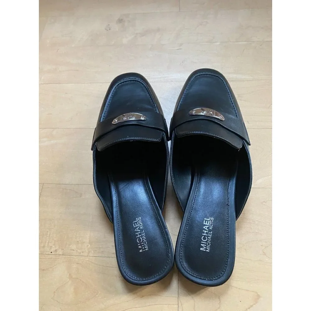 MICHAEL Michael Kors BNWT "Ashley" black logo plate mules women NEW - Picture 10 of 10